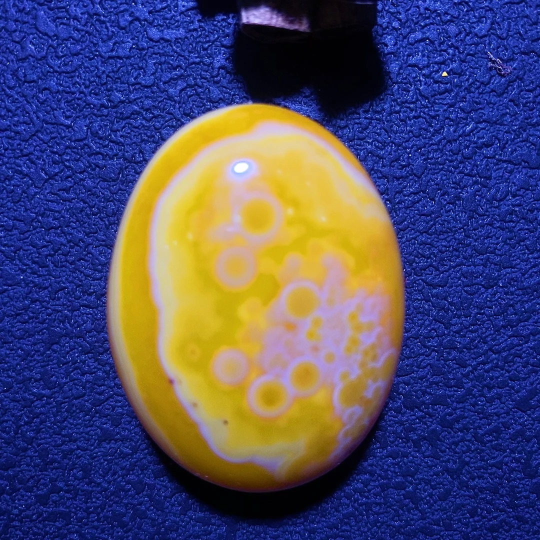 阿拉善花眼玛瑙把石