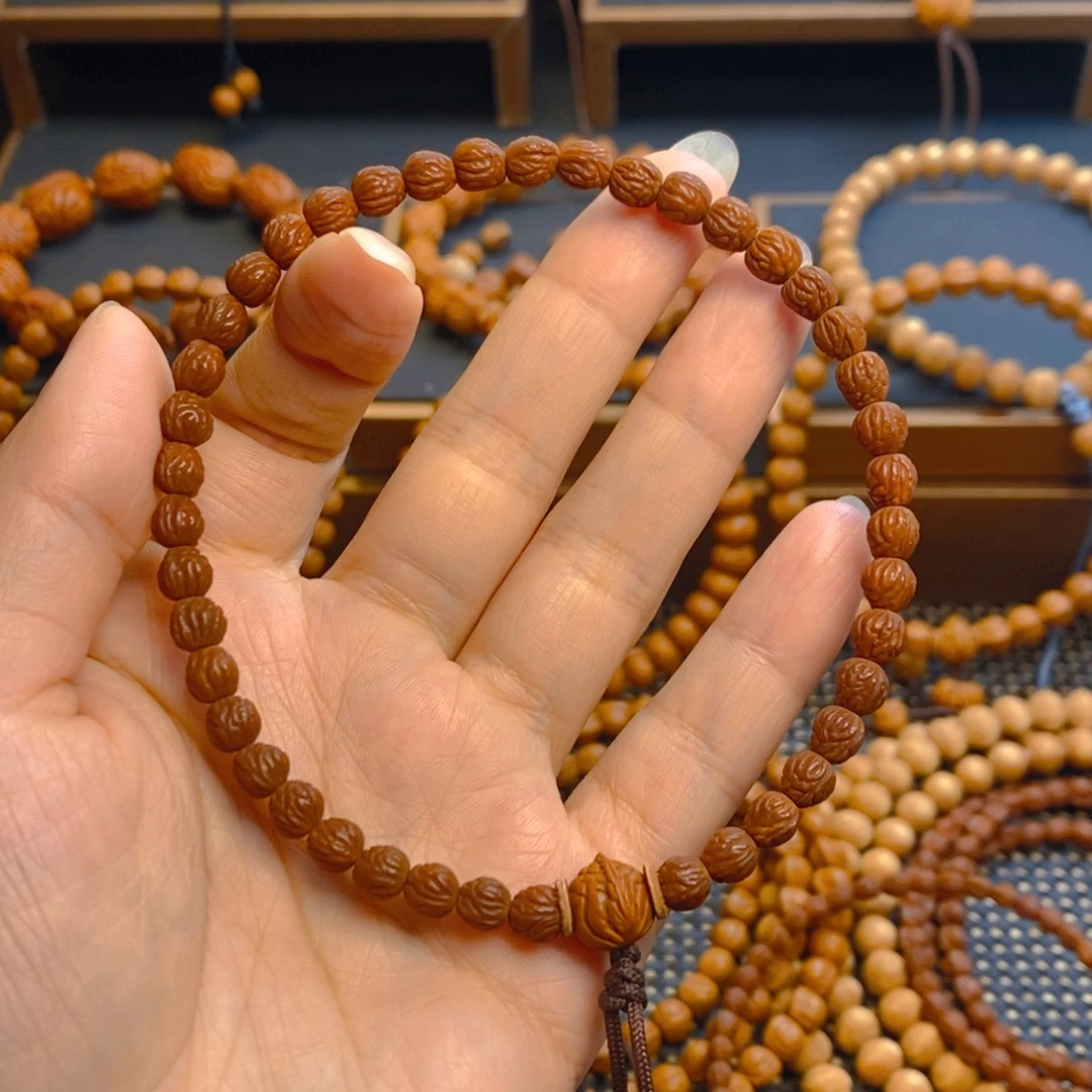 涅***9桃核吊坠秦岭森林06