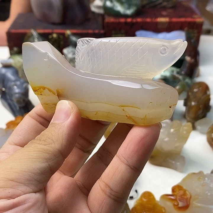 未镶嵌颈饰玛瑙/玉髓