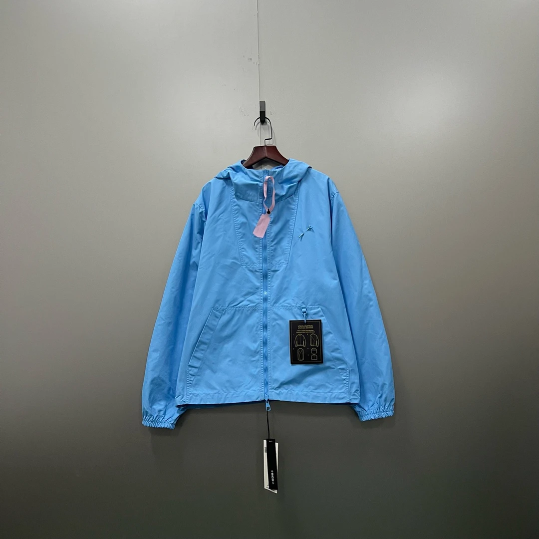 95新 LouisVuitton/路易威登 zt8 满印老花双面穿外套48码/601905