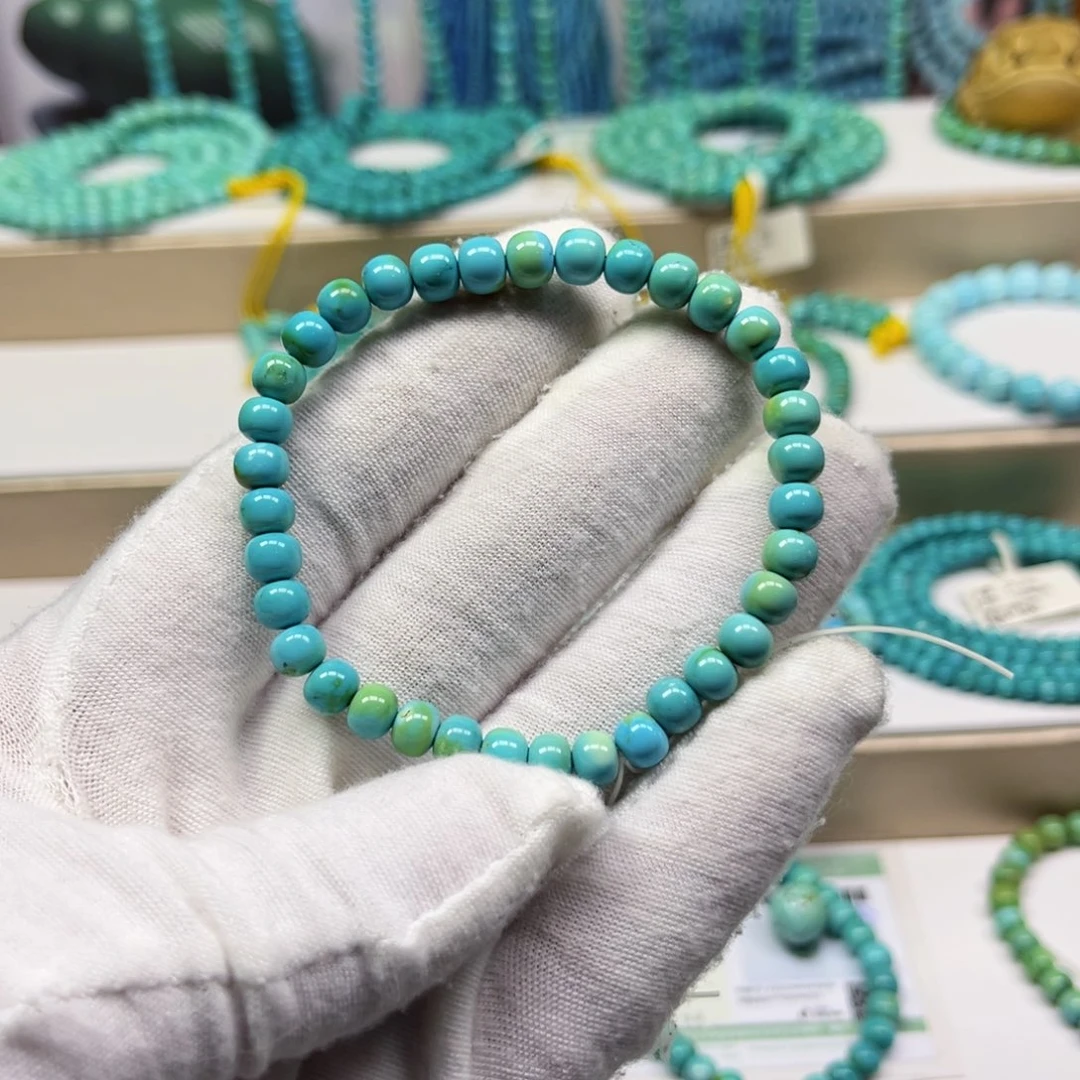****绿松石未镶嵌手链
