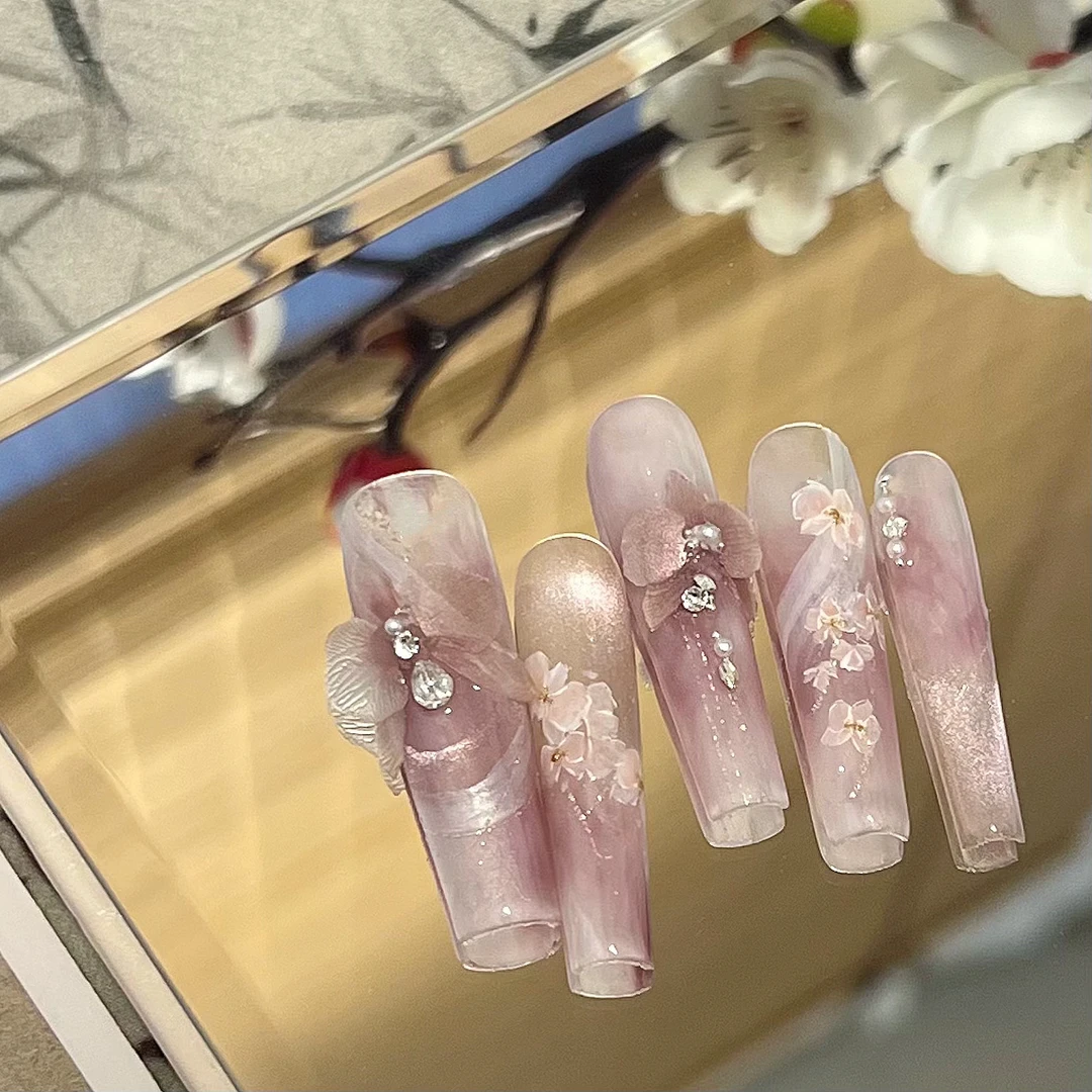 【蝴蝶兰】原创设计｜新中式薄纱缎感软花瓣纯手绘穿戴甲
