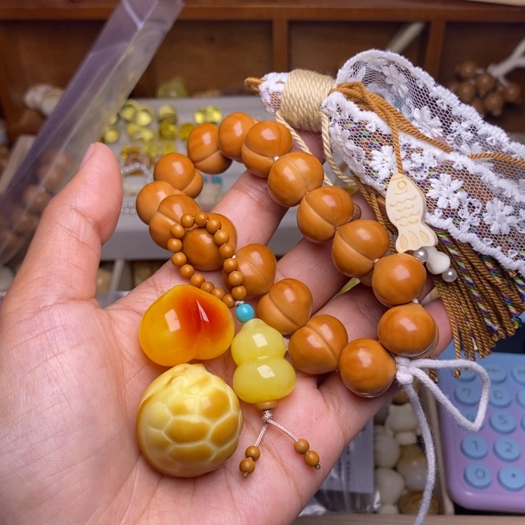 z***吊坠猴头核桃16玻璃底爱心葫芦棕跑富甲焦糖玛奇朵