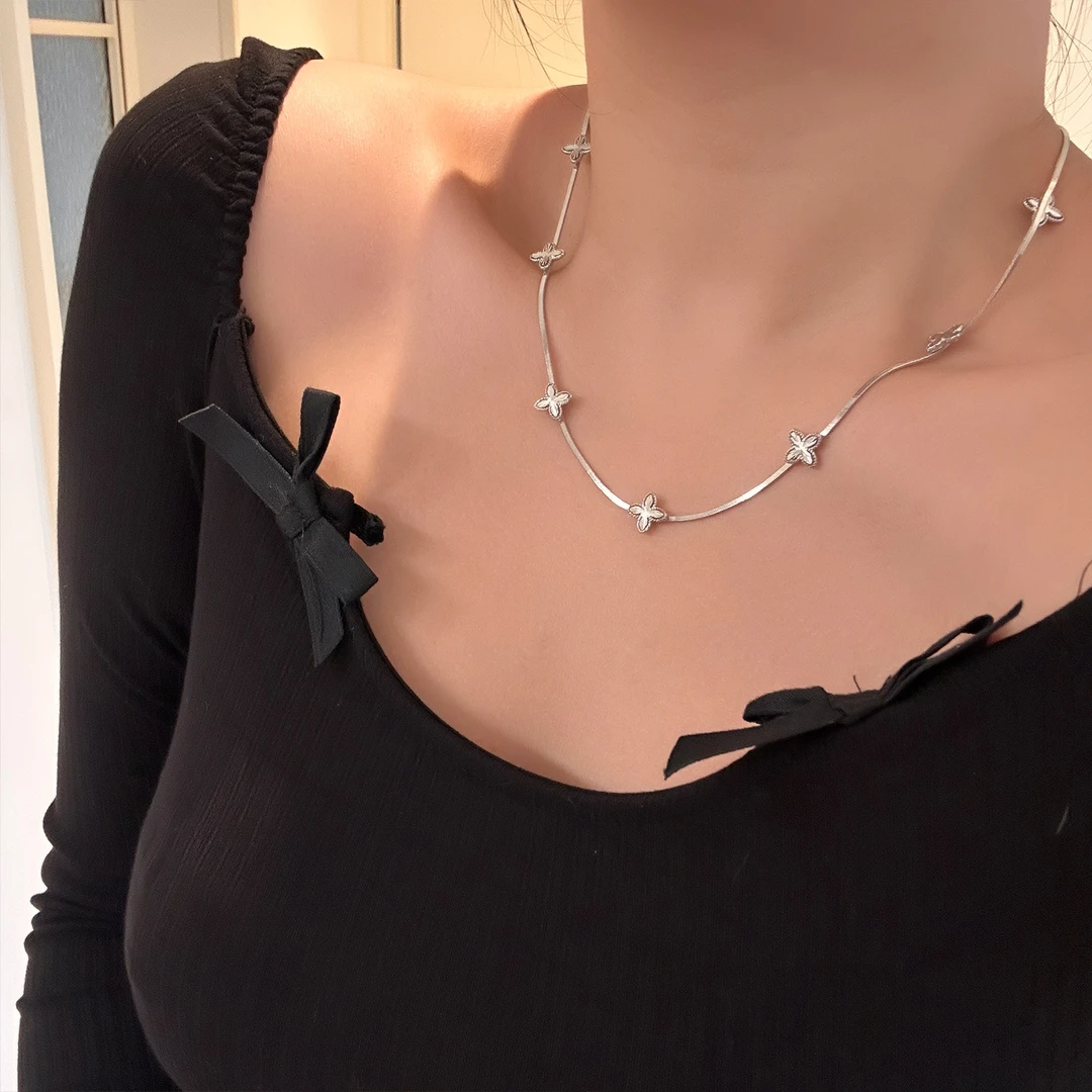 oushipei/欧诗佩 铜合金项链 简约高级感金属四叶草项链百搭颈链