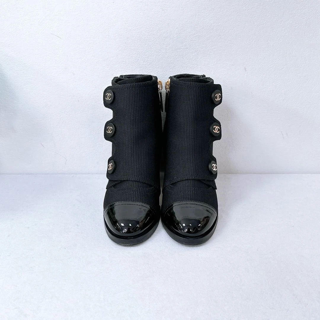 99新 Chanel/香奈儿  99新/Chanel/粗跟短靴/35码/Xsps13564