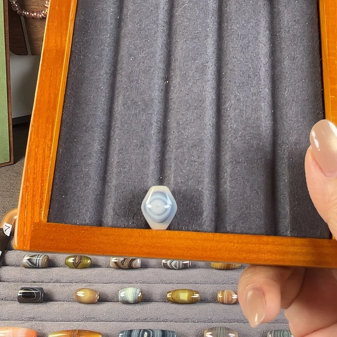 @***练玛瑙/玉髓合金颈饰