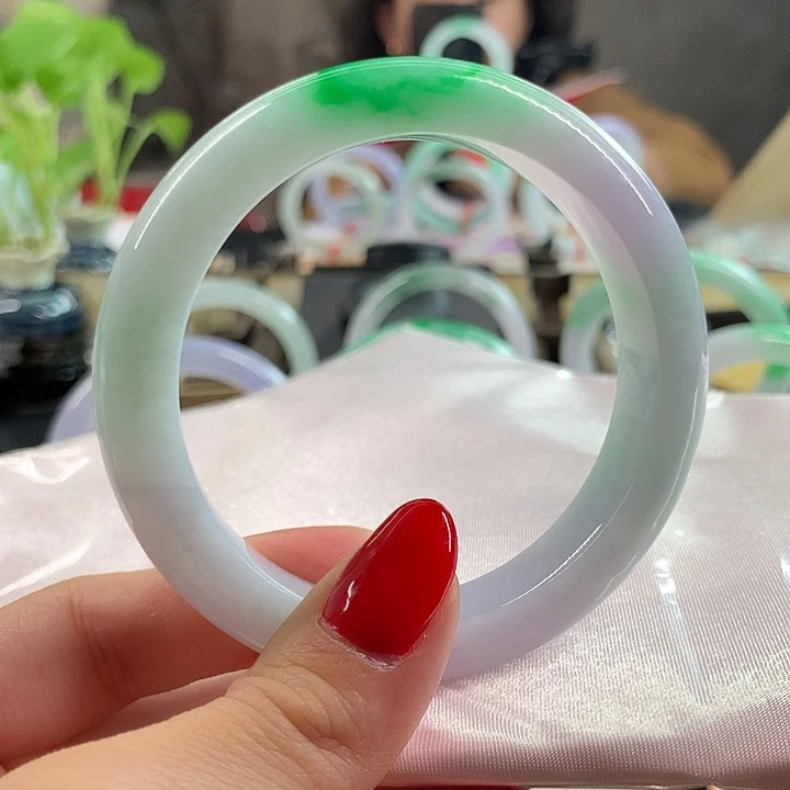 翡翠未镶嵌手镯56.6圈口