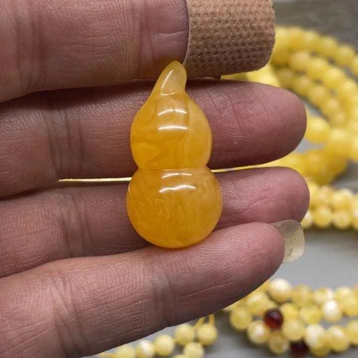 琥珀未镶嵌裸石葫芦