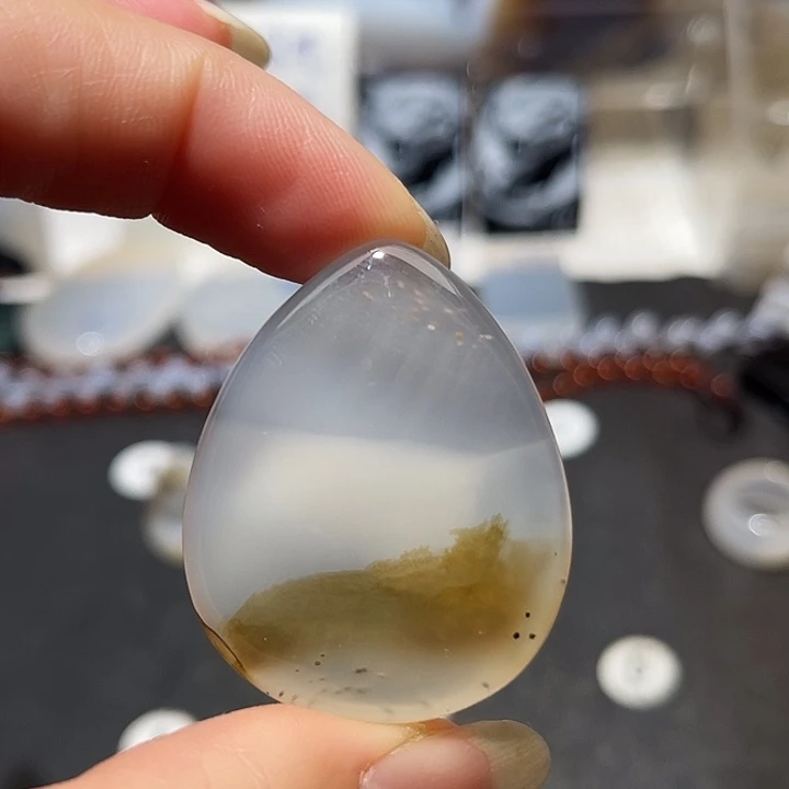 玛瑙/玉髓未镶嵌吊坠(不含链)