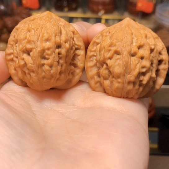 毕业级：平谷寿桃