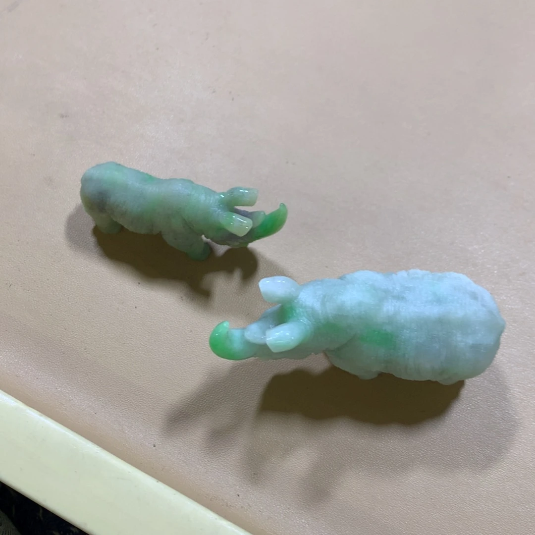 翡翠摆件未镶嵌玄****2