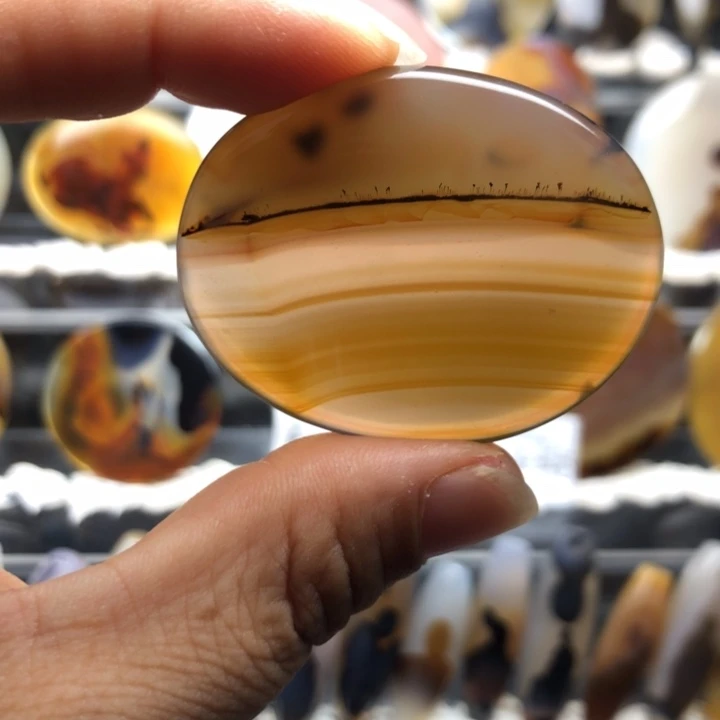 合金玛瑙/玉髓珠宝奇石047