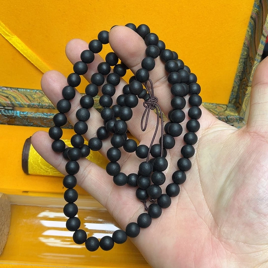 大叶紫檀（黑酸枝木类）