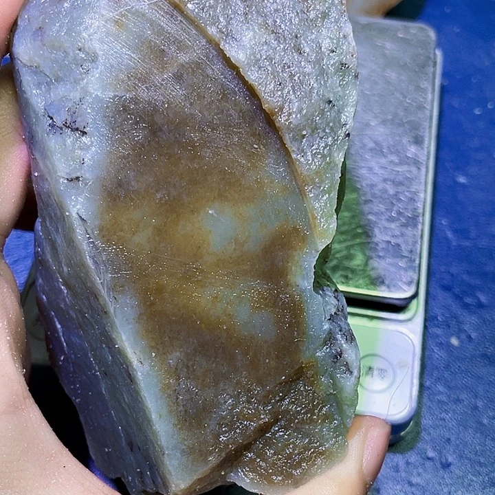 和田玉（糖玉）未镶嵌珠宝半成品