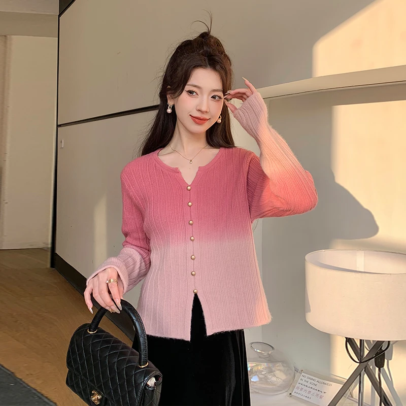 五季家减龄设计感渐变小众长袖毛针织衫ZL41032上衣秋季百搭毛衣