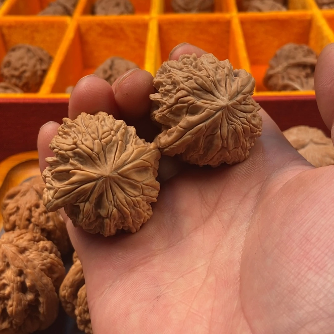 吊坠文玩核桃暴雪全40