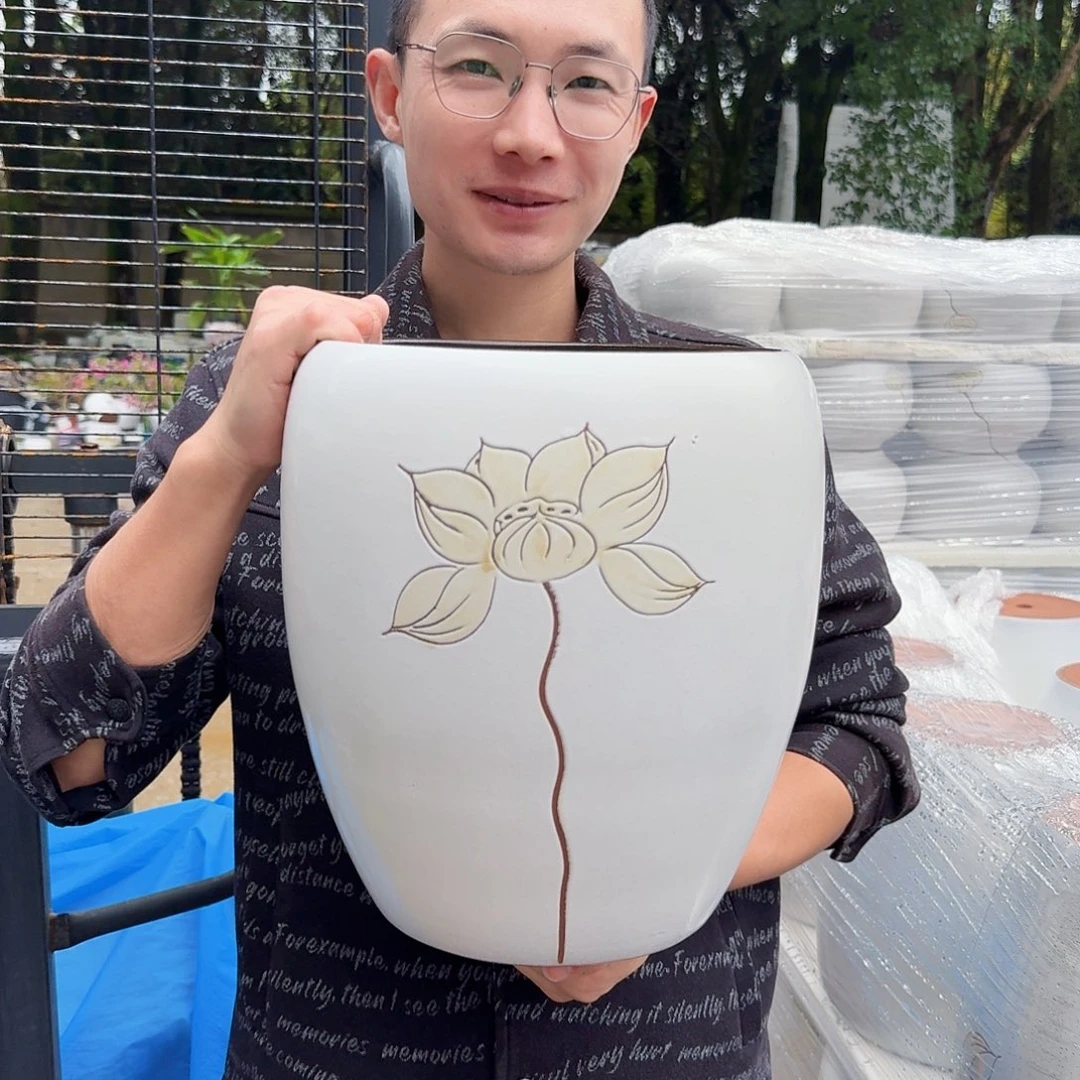 紫砂花盆口25高30（一个莲花白色大号