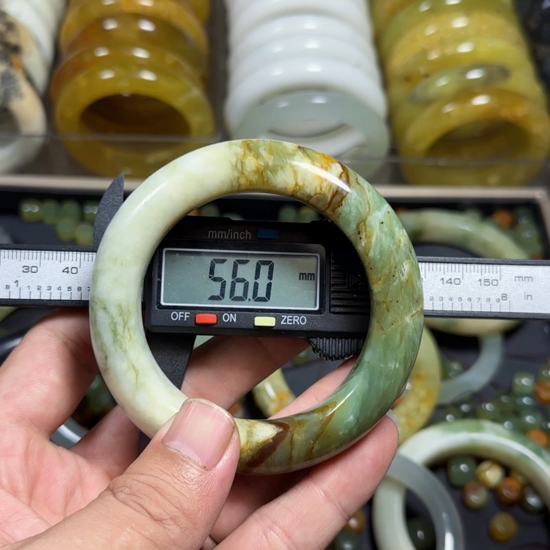 合金蛇纹石玉手镯