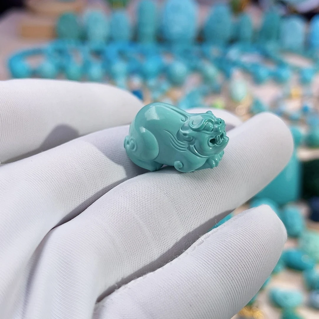 绿松石珠宝奇石未镶嵌李***对