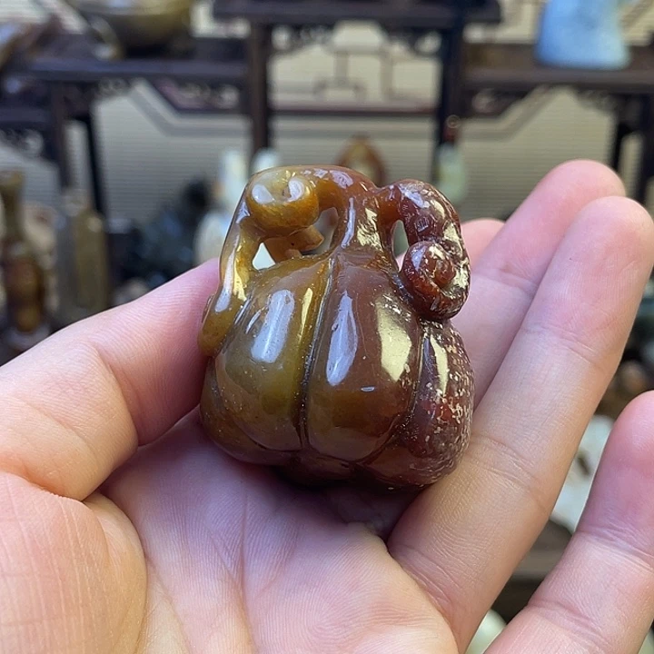 和田玉（糖玉）未镶嵌挂件
