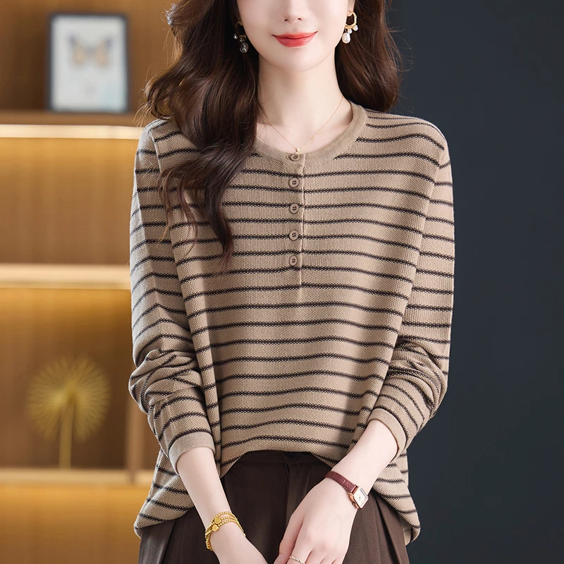 条纹打底衫女秋装大码薄款毛衣宽松遮肚子显瘦洋气春秋款针织上衣