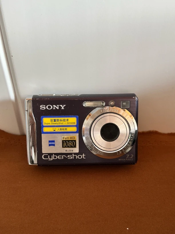 9新 Sony/索尼 w80功能正常暖色调 特价出 需要来了解热门款