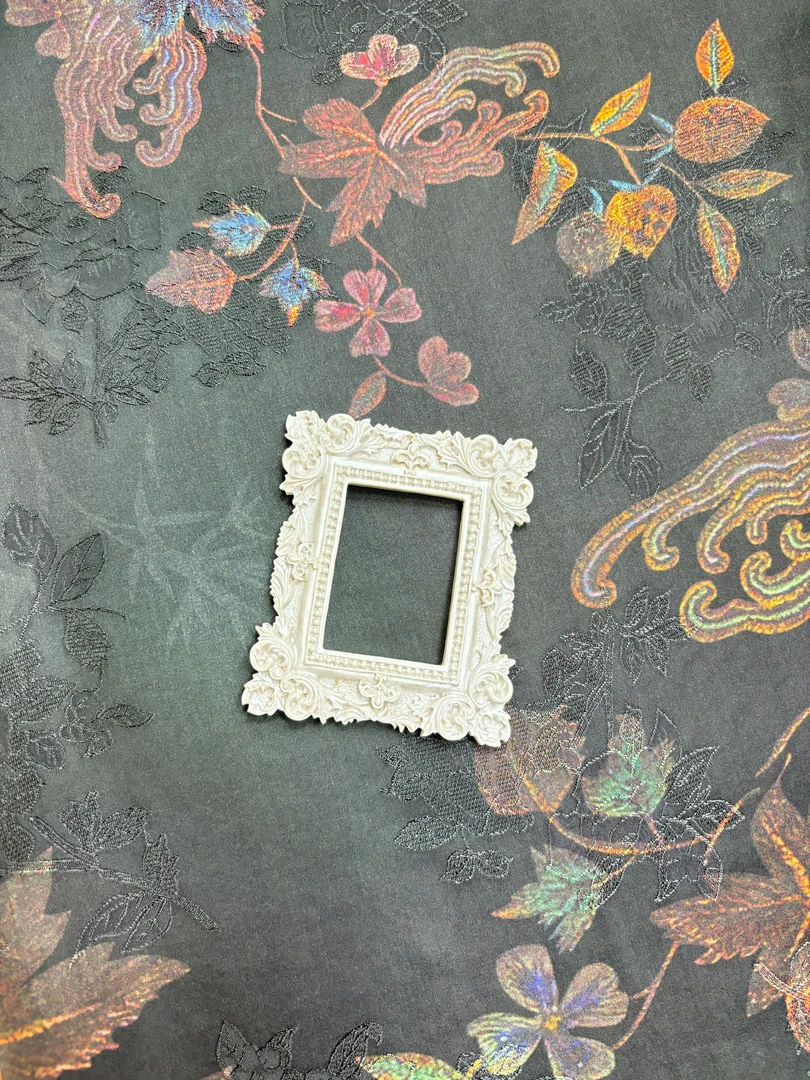 直播间颜色为准花萝布料    手绘花   51号