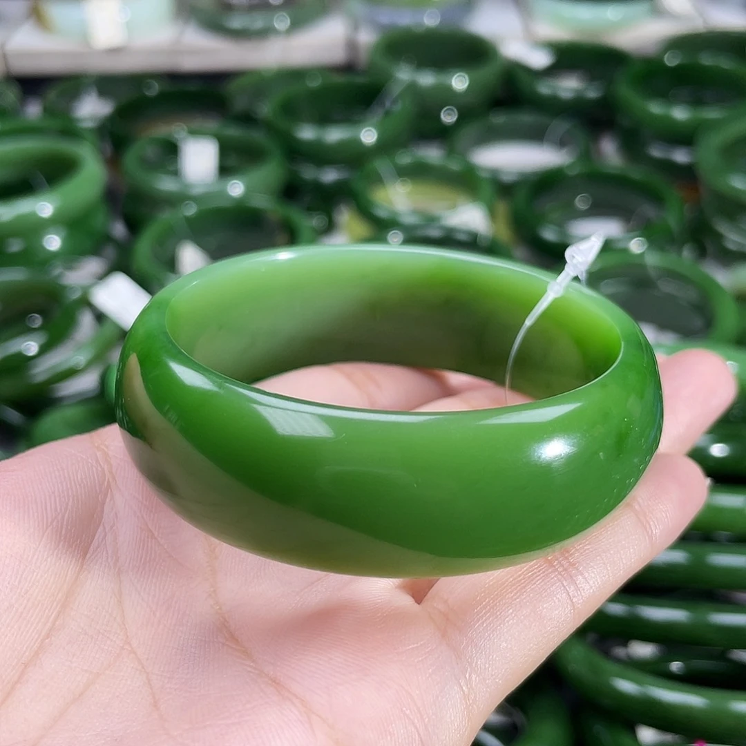 和田玉（碧玉）手镯未镶嵌