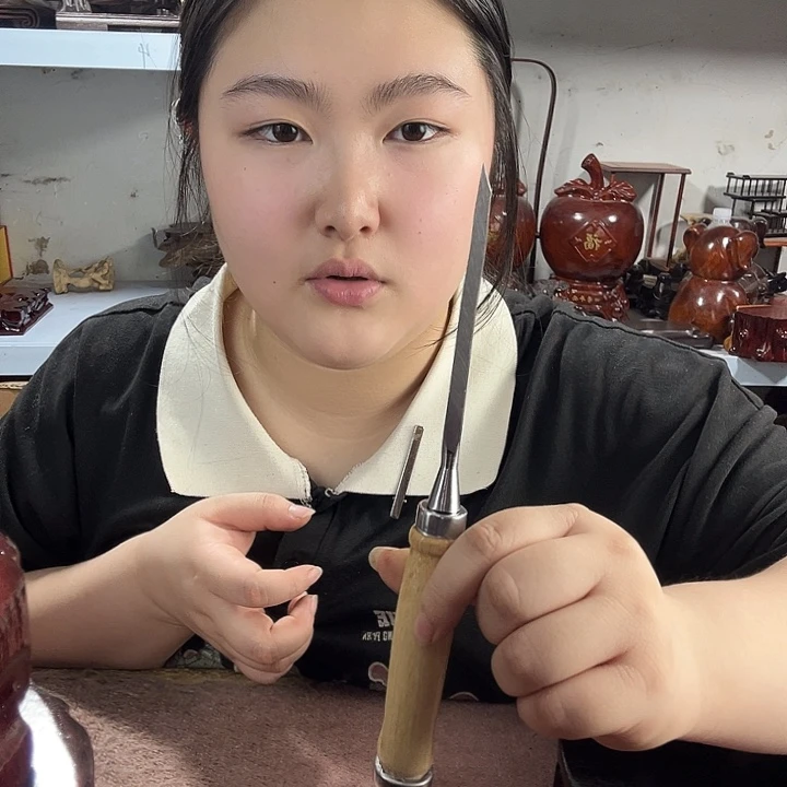 核桃木/黑胡桃（胡桃木）东*人