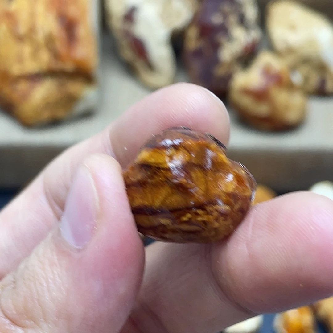 未镶嵌定制琥珀小**干定制