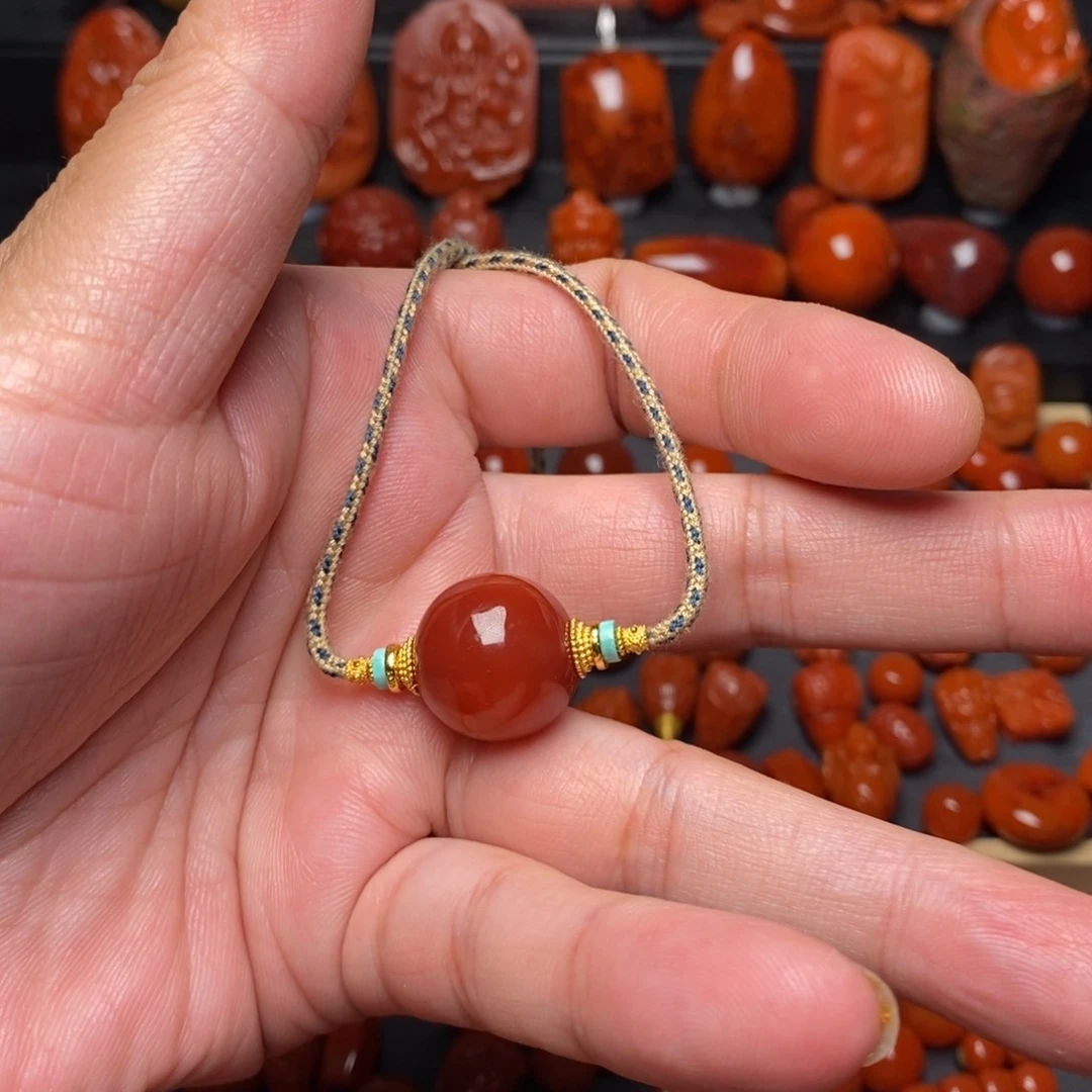 南红玛瑙牛血火焰纹16.5尺寸未镶嵌