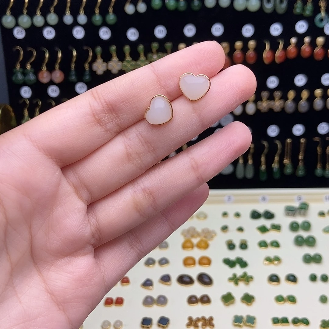 银S925镀金镶嵌和田玉耳饰