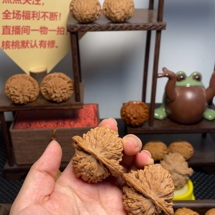 文玩核桃把件楼子43闪36