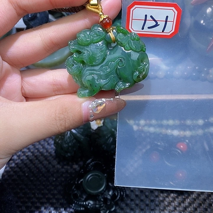 和田玉和田玉边角料随机发未镶嵌