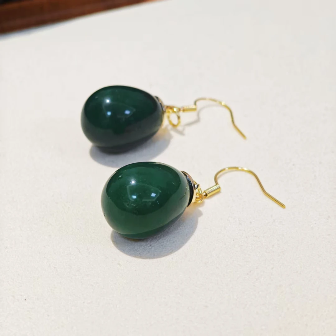 钛钢石英石耳饰 绿色水滴珠钩口时尚复古手工素款耳饰EL525