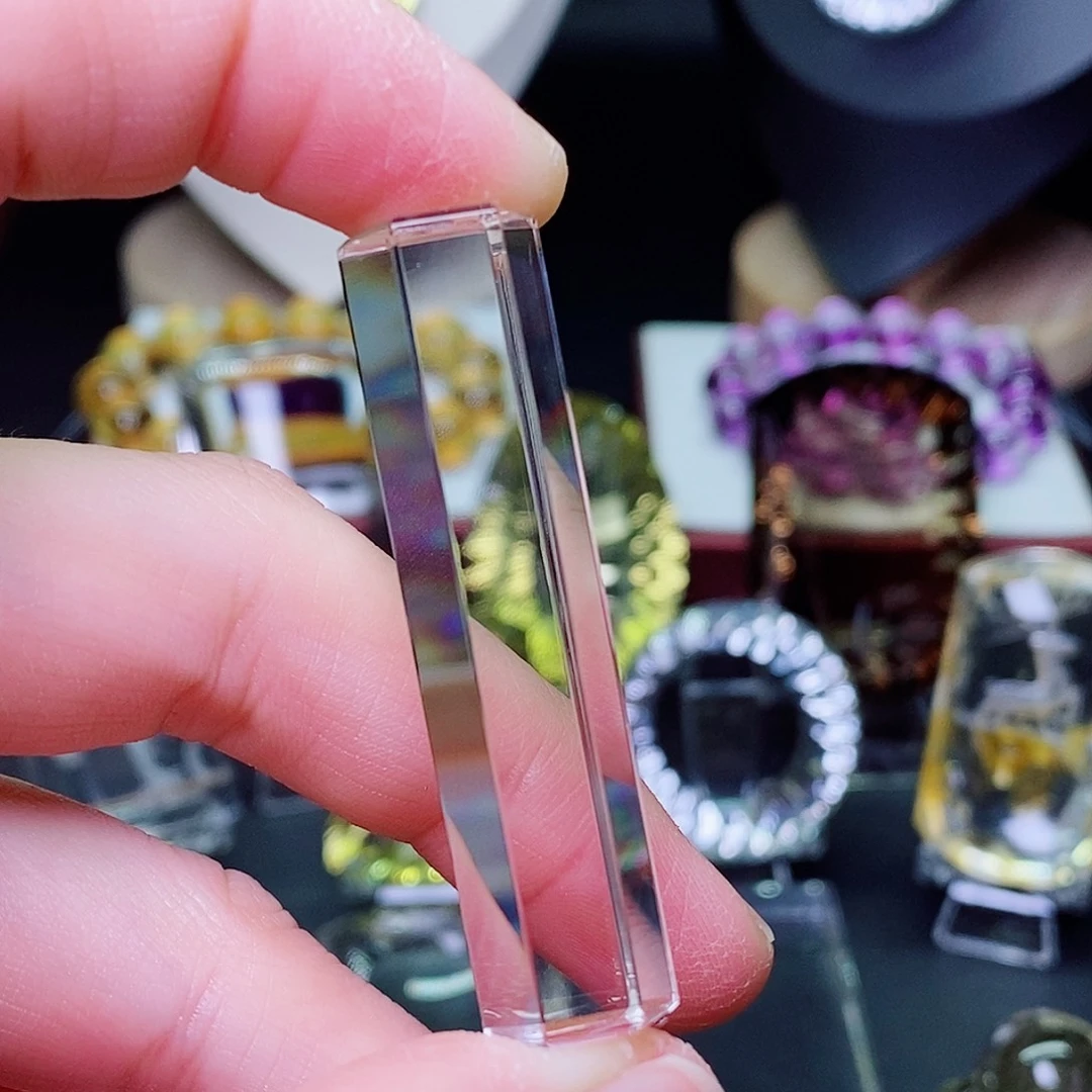 吊坠(赠链)未镶嵌水晶