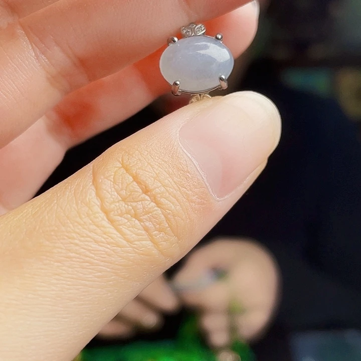 翡翠银S925镶嵌颈饰多样性