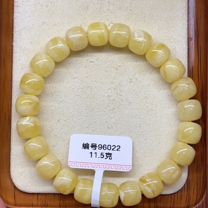 琥珀未镶嵌手链蜜蜡