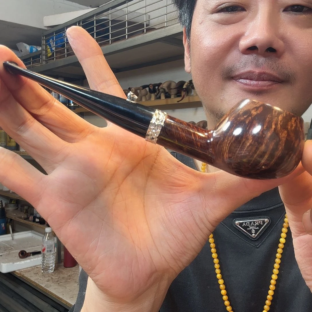 A**n焦恩亮的父亲是一名普通的农民工