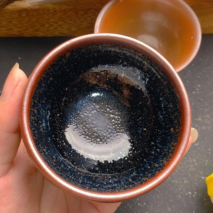 茶盏刚和回家斤斤计较