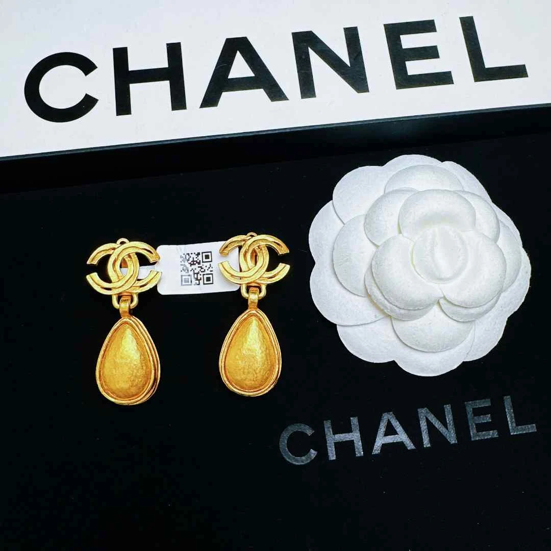 95新 Chanel/香奈儿 柚礼中古/香奈儿素金金币扫肩耳夹CQ407069