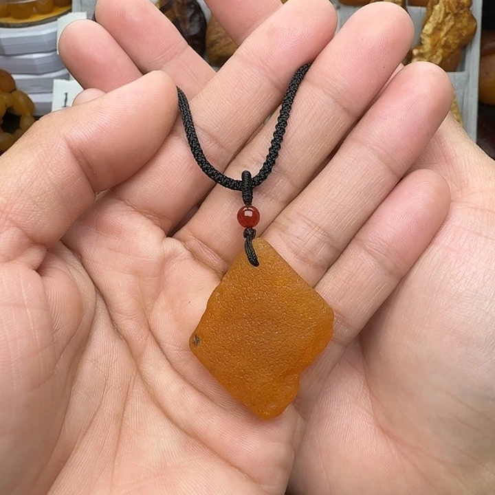 蜜蜡未镶嵌裸石天然蜜蜡吊坠