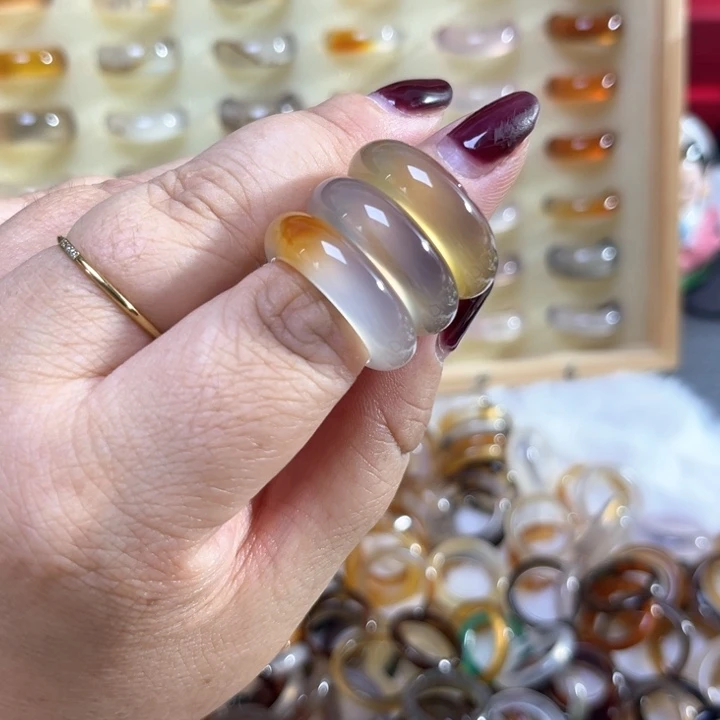玛瑙/玉髓戒指未镶嵌水**?