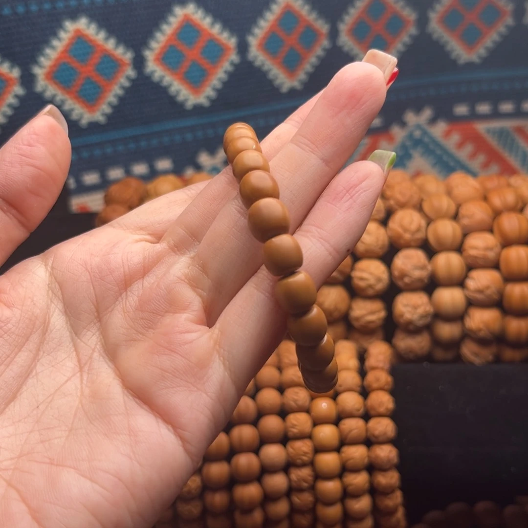 体验款直切尺寸随机漏眼