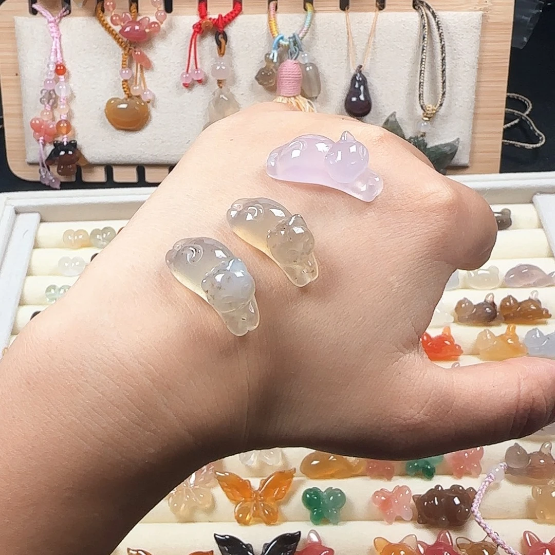 小***宝玛瑙/玉髓颈饰未镶嵌