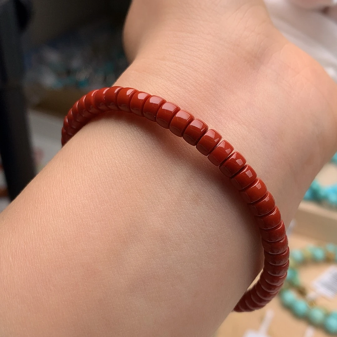 南红玛瑙未镶嵌珠宝奇石