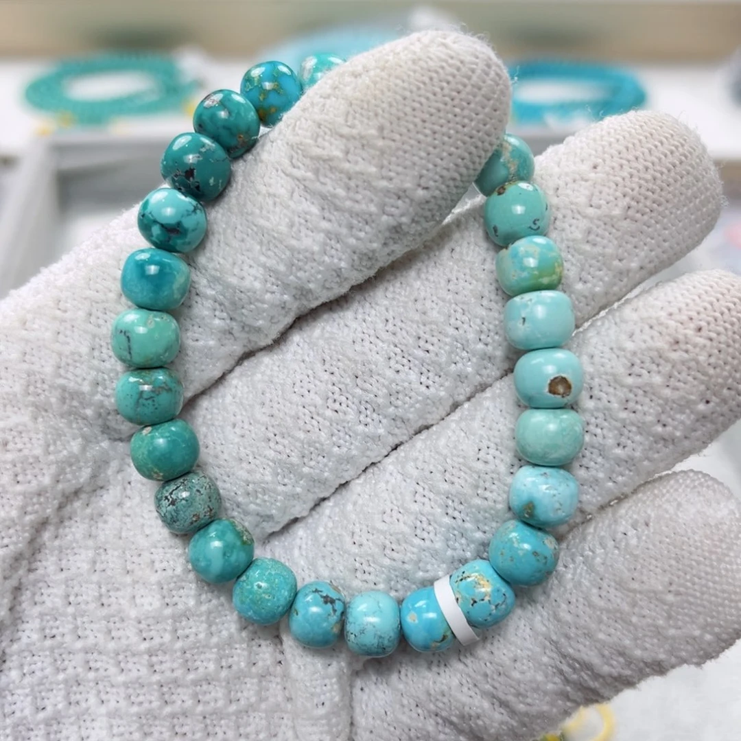 绿松石绿松石未镶嵌