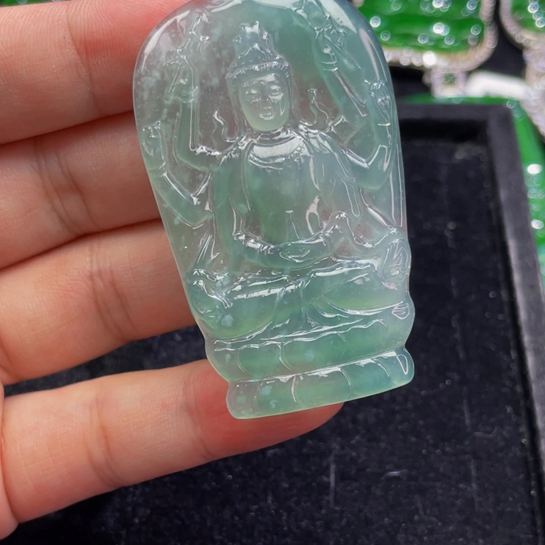翡翠未镶嵌颈饰6，