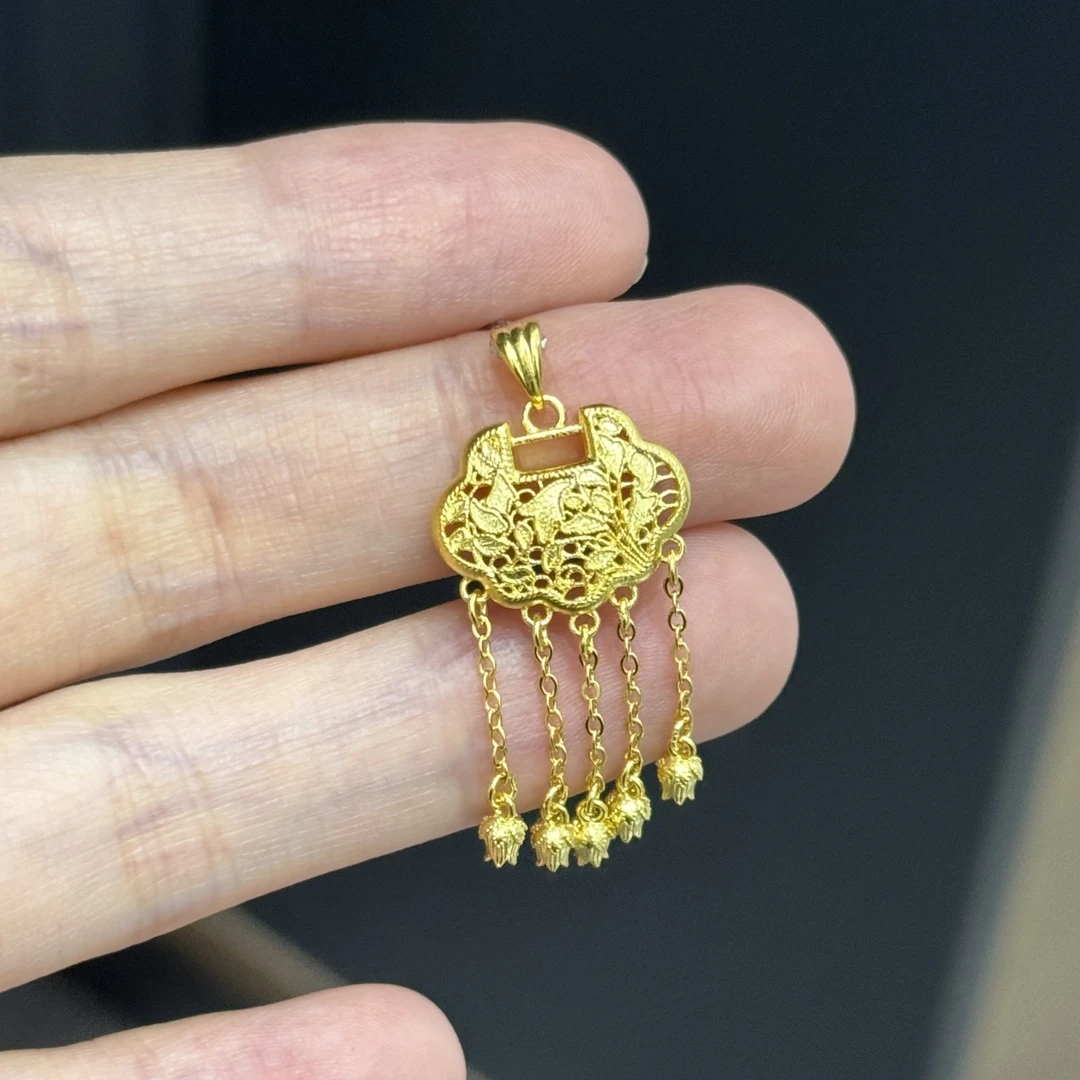 璎珞锁吊坠 足金999