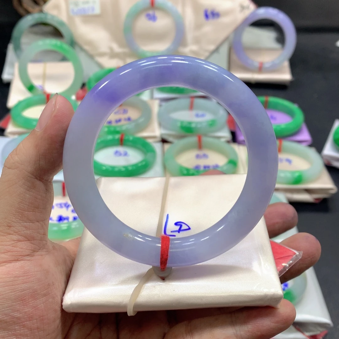 翡翠未镶嵌手镯翡翠